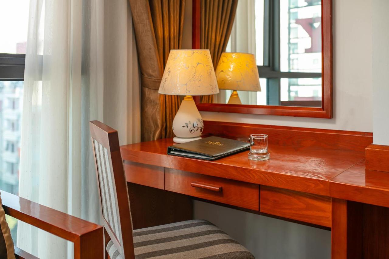 Bounty Hotel Hanoi Exteriör bild
