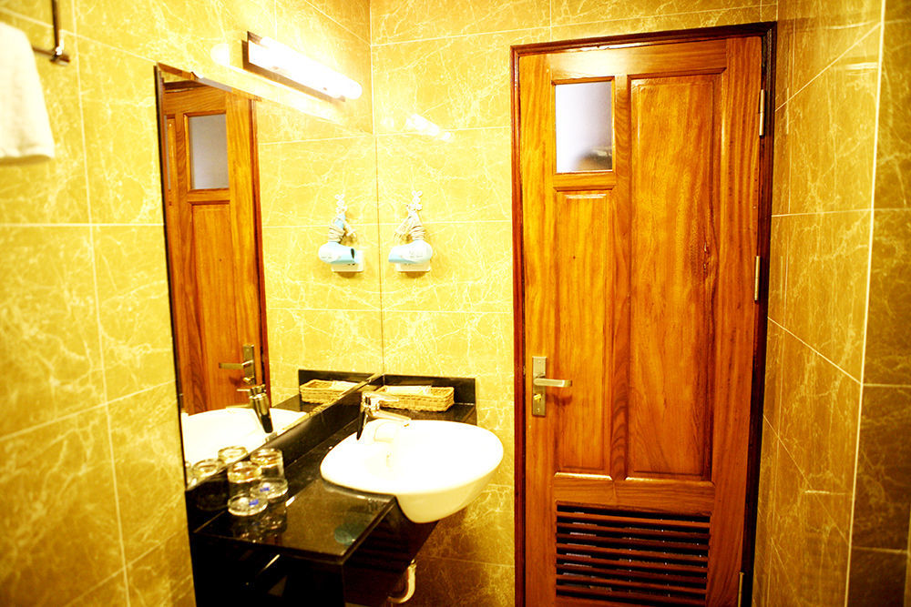 Bounty Hotel Hanoi Exteriör bild
