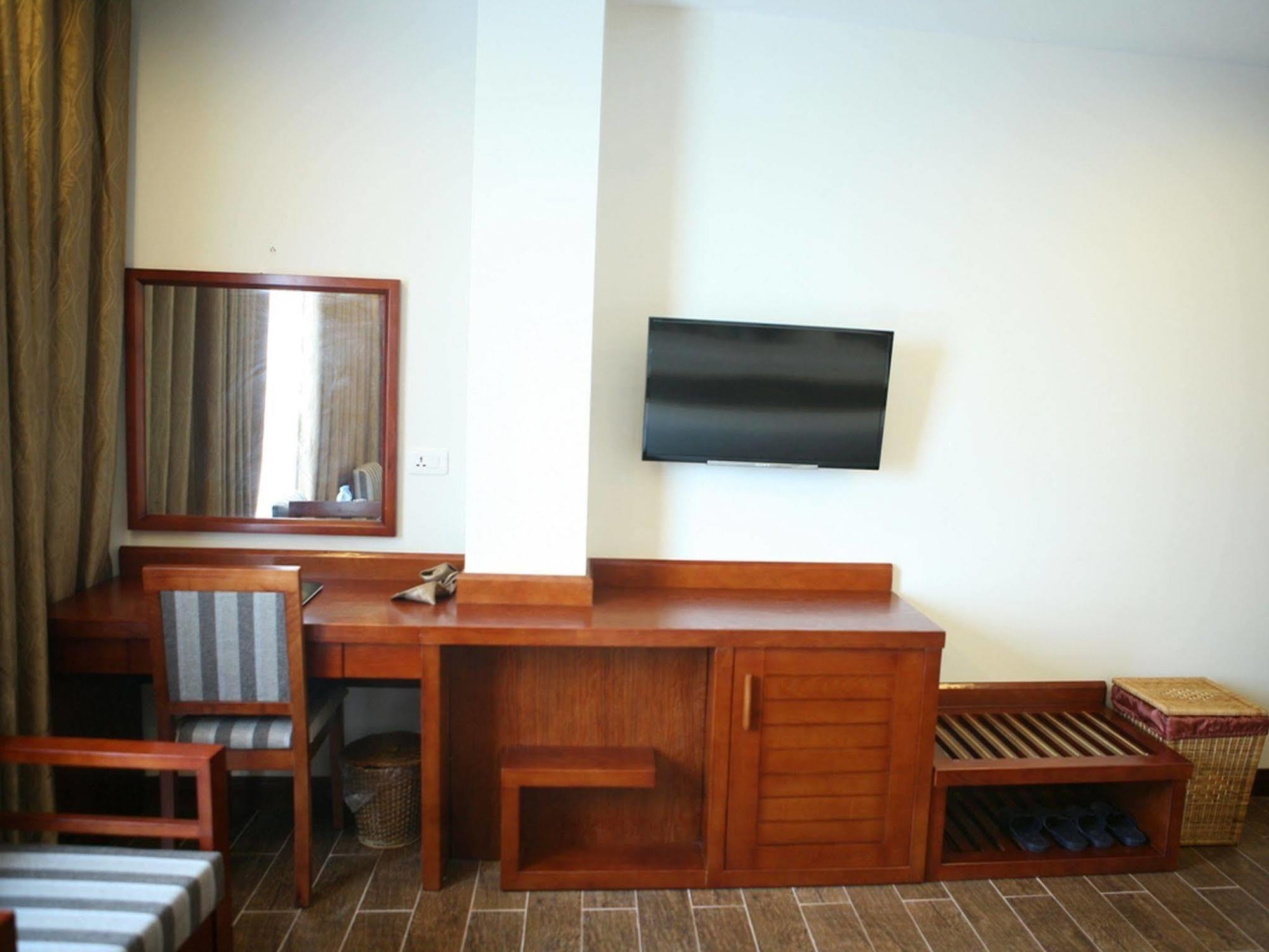 Bounty Hotel Hanoi Exteriör bild